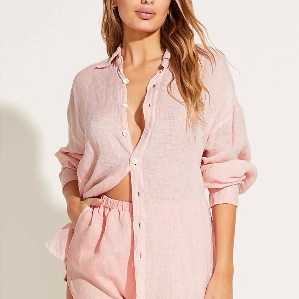 Vitamin A button down